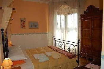 Casa A Nocleg ze śniadaniem 2*