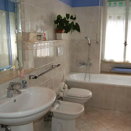 Casa A Bed & Breakfast